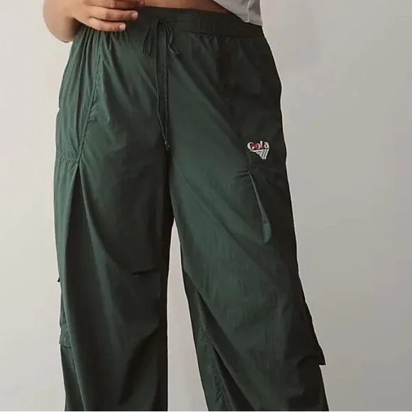 Base Jump Parachute Pants
GOLA/ Anthropologie 
NWOT
COLOR - Hunter Green - Picture 6 of 11